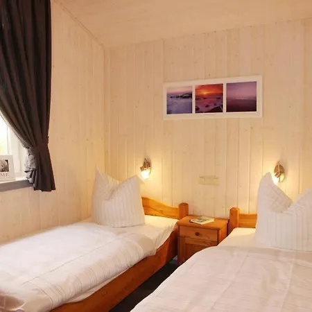 Holiday home Seeschwalbe 72 Rechlin